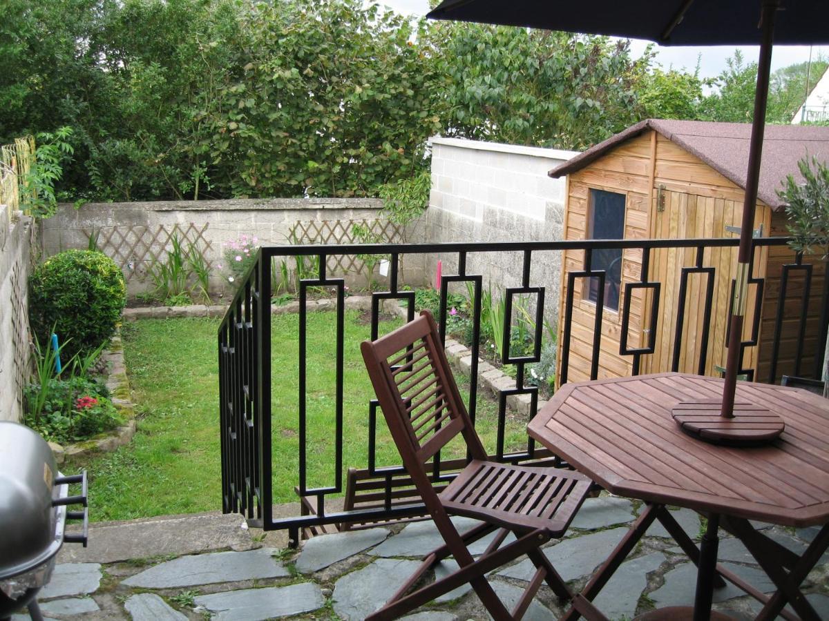 Spacious Quentoinise Town House Saint-Quentin  Eksteriør billede